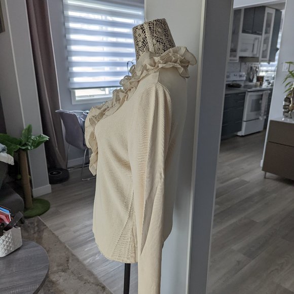 Oscar de la Renta - Picture 3 of 8